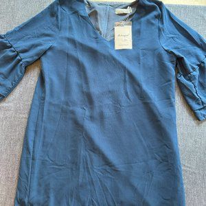 NWT Belongsci XL Flowy Top